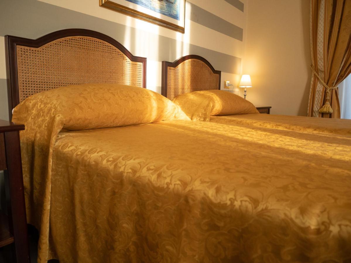 Dipendenza Hotel Londra Alessandria Ngoại thất bức ảnh